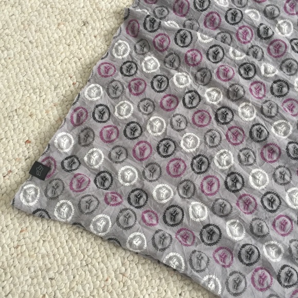 NWOT Fox Grey & Purple Scarf - Picture 2 of 4